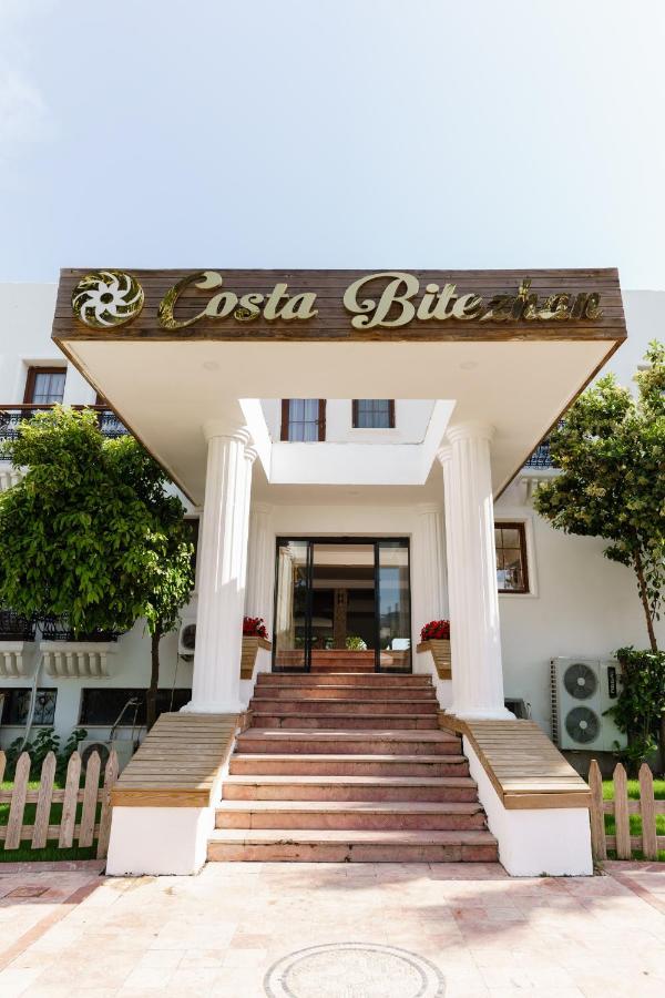 Costa Bitezhan 4*