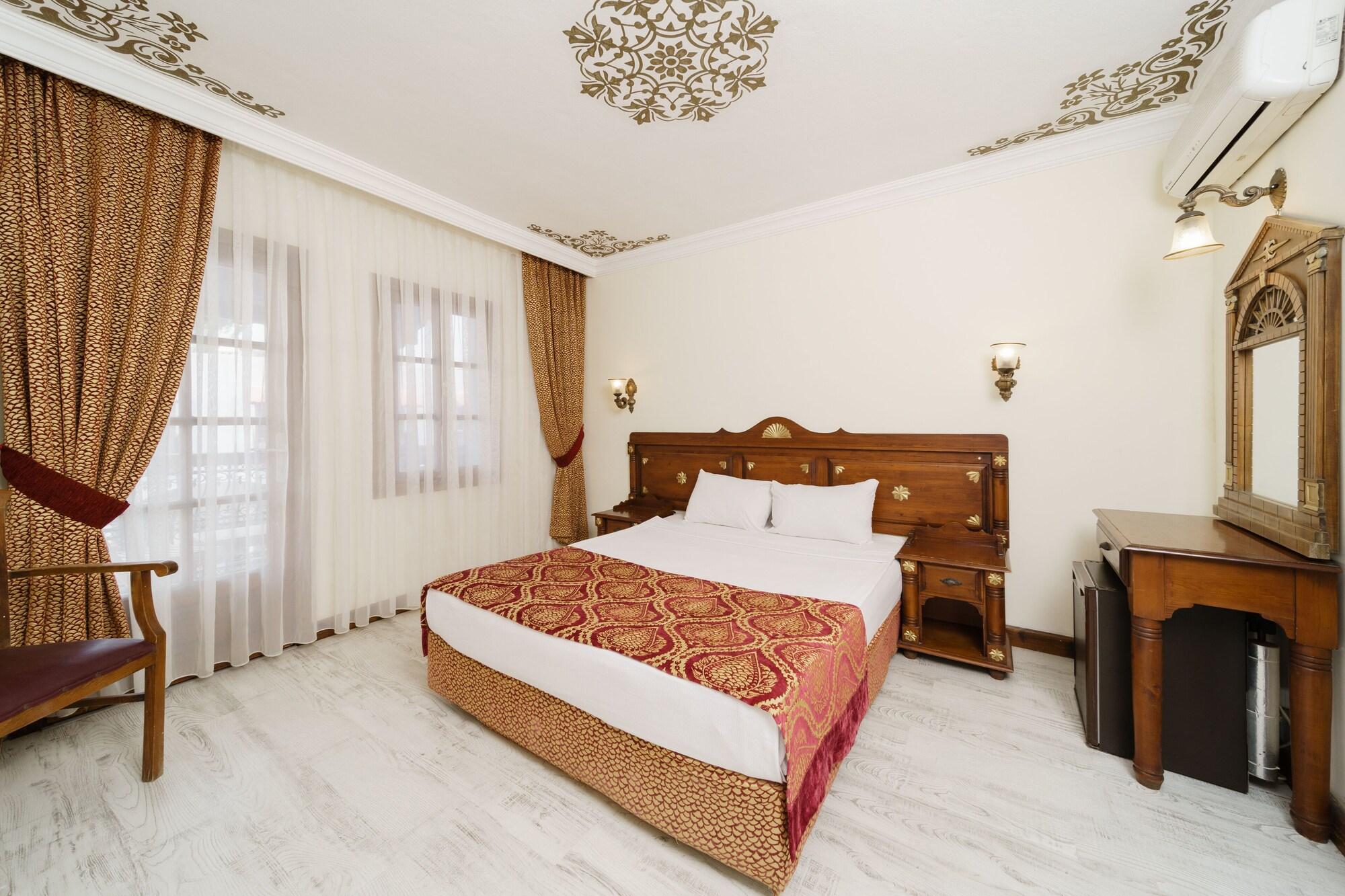 Costa Bitezhan 4* Бітез