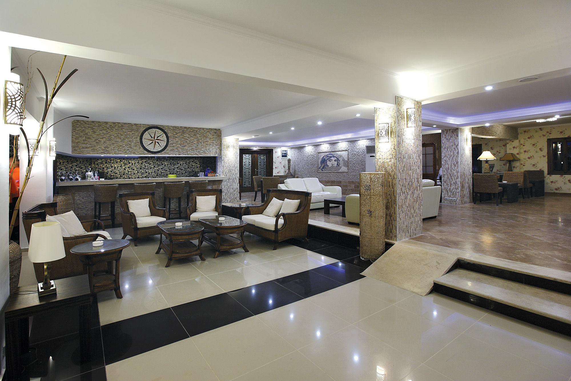 Готель Costa Bitezhan 4*