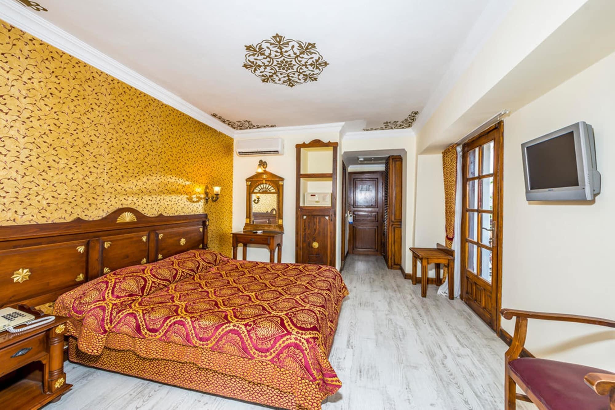 Costa Bitezhan 4* ביטז